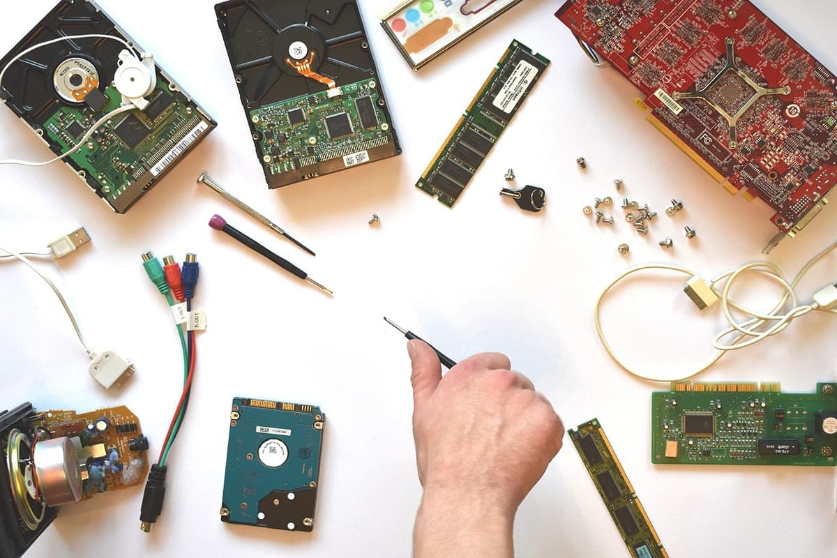 Electronics & Hardware Insights Quiz