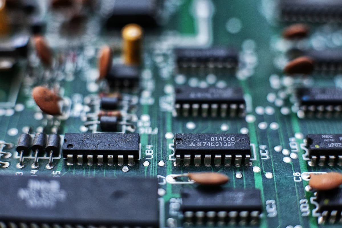 Electronics & Hardware Quiz